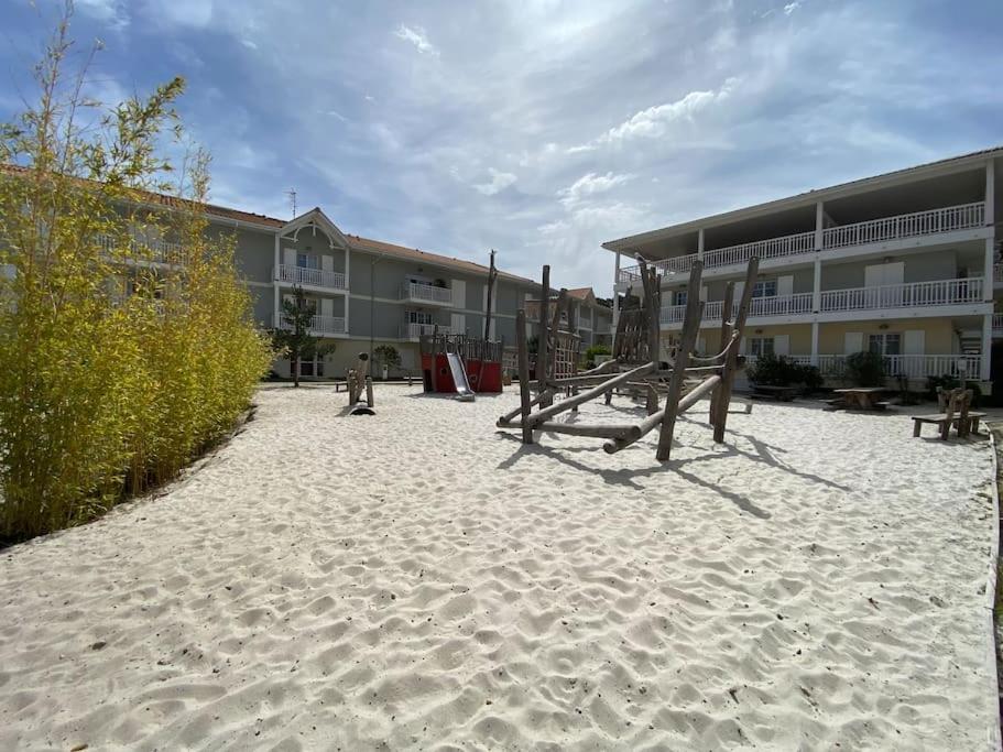 Maison Typee Arcachonnaise Avec Piscine Commune La Teste-de-Buch Buitenkant foto